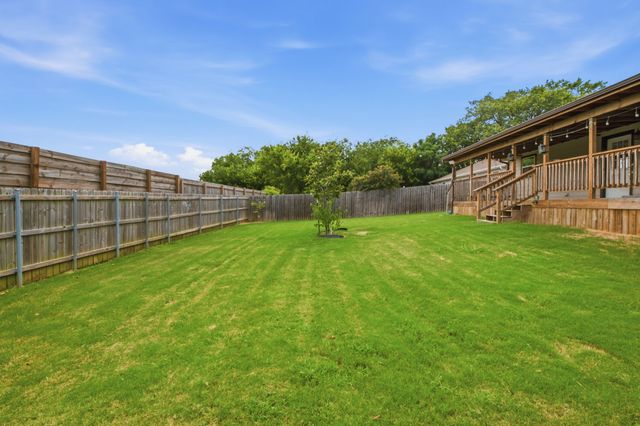 114 Wade Street, Whitesboro, TX 76273