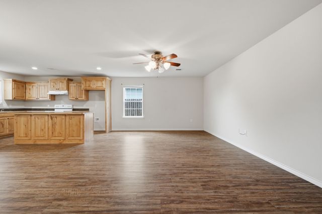 114 Wade Street, Whitesboro, TX 76273