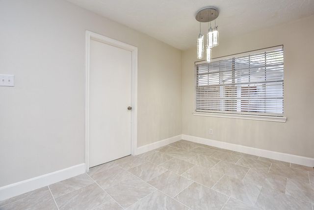 8134 Ivan Reid Drive, Houston, TX 77040