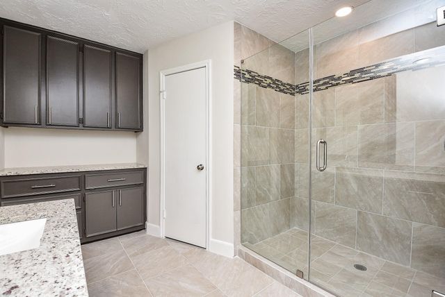 8134 Ivan Reid Drive, Houston, TX 77040