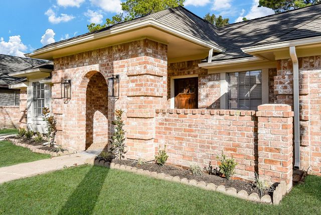 8134 Ivan Reid Drive, Houston, TX 77040