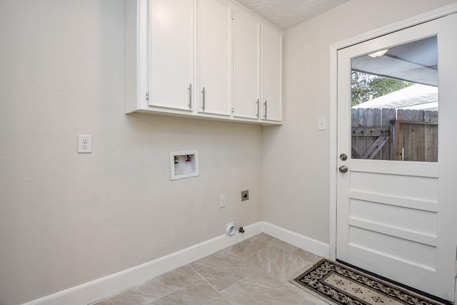 8134 Ivan Reid Drive, Houston, TX 77040