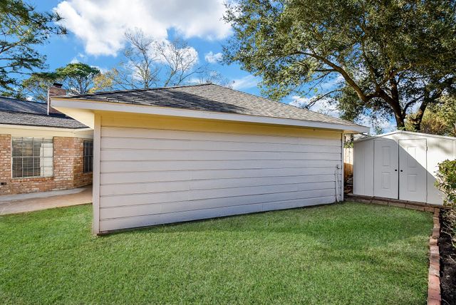 8134 Ivan Reid Drive, Houston, TX 77040