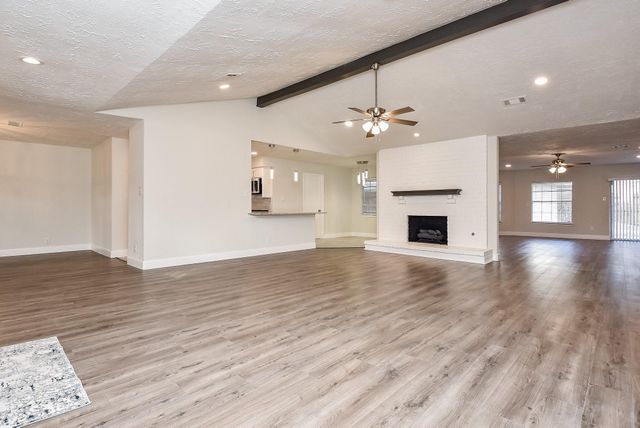 8134 Ivan Reid Drive, Houston, TX 77040