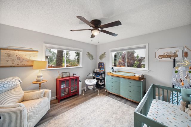 3922 Laredo Street, Shasta Lake, CA 96019