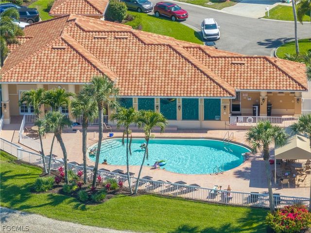 11005 Lakeland CIR, Fort Myers, FL 33913