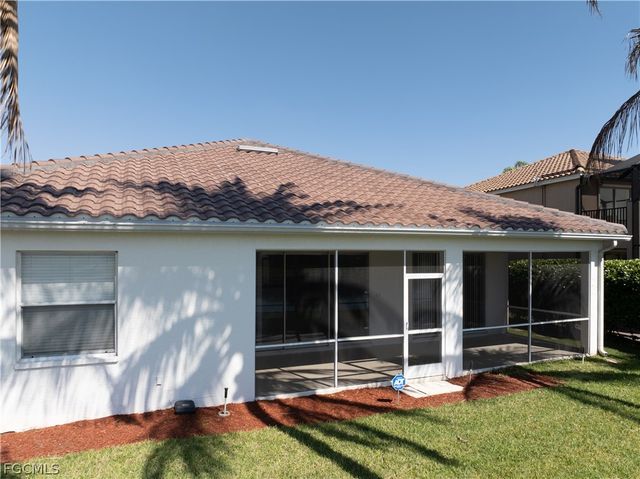 11005 Lakeland CIR, Fort Myers, FL 33913