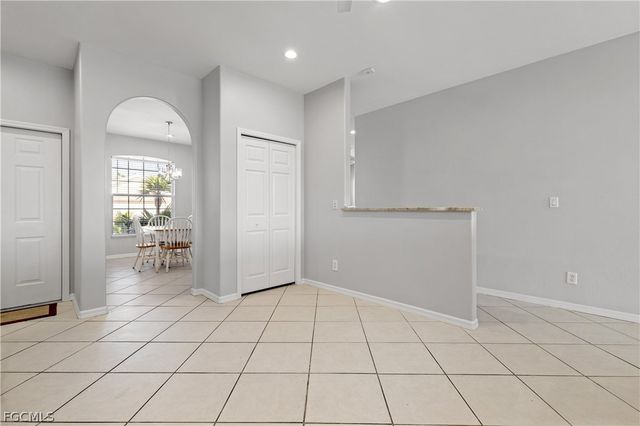 11005 Lakeland CIR, Fort Myers, FL 33913