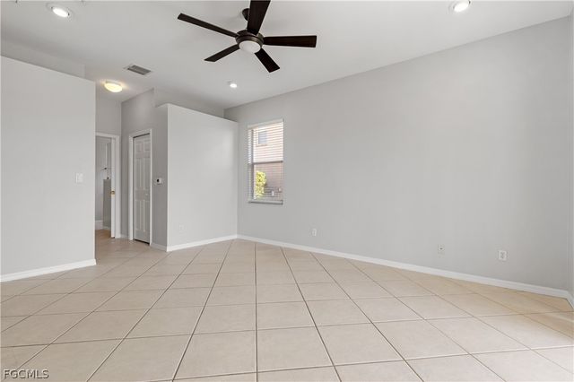 11005 Lakeland CIR, Fort Myers, FL 33913