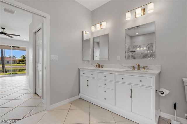 11005 Lakeland CIR, Fort Myers, FL 33913