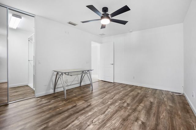 8270 Eleuthera Lane, Wellington, FL 33414
