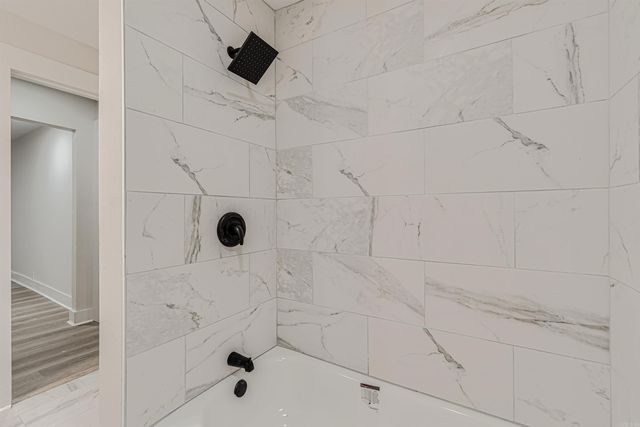 1609 McArthur Dr, Jacksonville, AR 72076