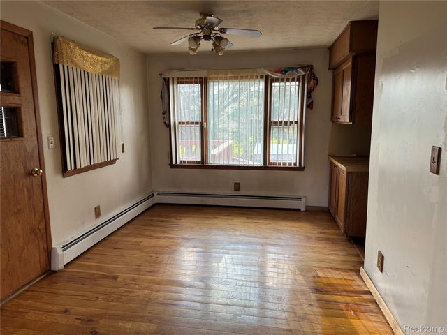 226 S Burkhart Road, Marion Township, MI 48843