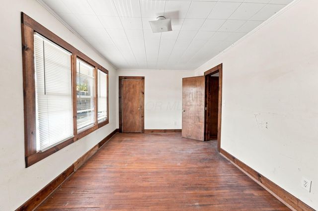 180 Brehl Avenue, Columbus, OH 43222