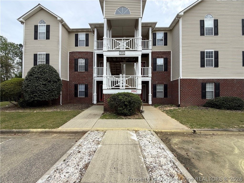 392 Bubble Creek Court 6, Fayetteville, NC 28311
