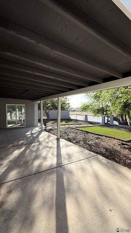 764 N Victoria Ln, Somerton, AZ 85350