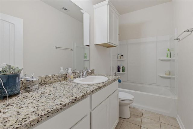 2436 Reserve Drive, Westlake, LA 70669