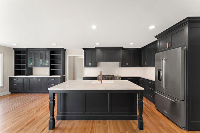 1790 Quail Avenue N, Golden Valley, MN 55422