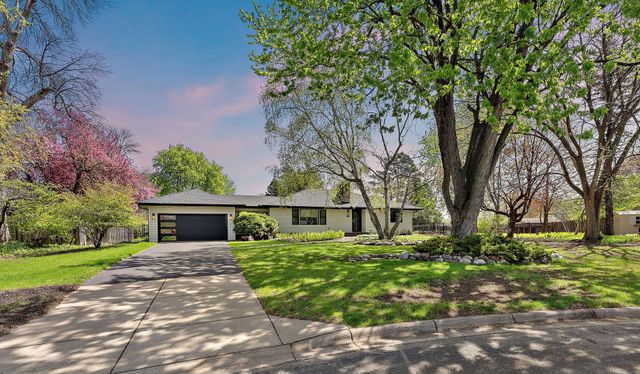 1790 Quail Avenue N, Golden Valley, MN 55422