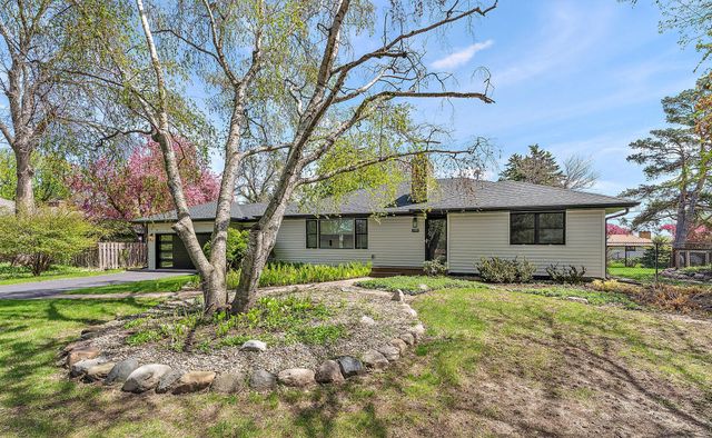 1790 Quail Avenue N, Golden Valley, MN 55422