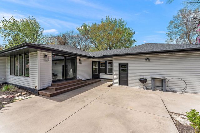 1790 Quail Avenue N, Golden Valley, MN 55422