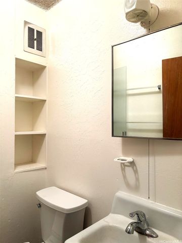 1521 Halekula Way 206, Honolulu, HI 96822