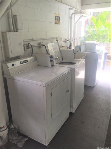 1521 Halekula Way 206, Honolulu, HI 96822