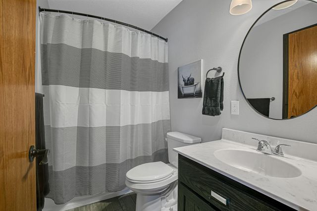 216 Victory Loop, Sartell, MN 56377