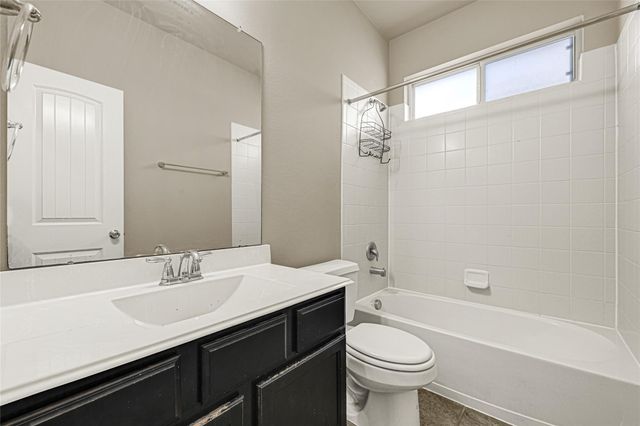 11011 Gallant Flag Drive, Tomball, TX 77375