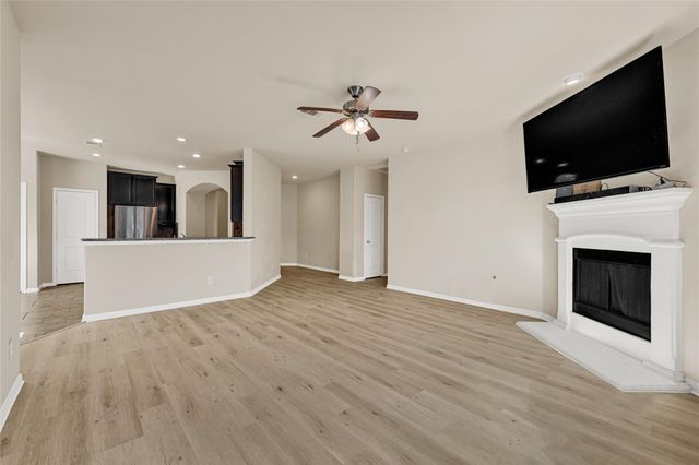 11011 Gallant Flag Drive, Tomball, TX 77375