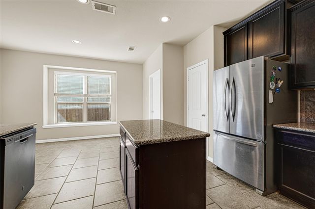 11011 Gallant Flag Drive, Tomball, TX 77375