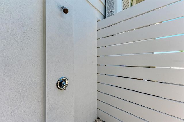 215 83RD STREET, Holmes Beach, FL 34217