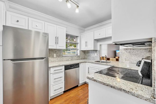 5940 NW 64th Avenue Unit 101, Tamarac, FL 33319