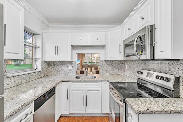 5940 NW 64th Avenue Unit 101, Tamarac, FL 33319