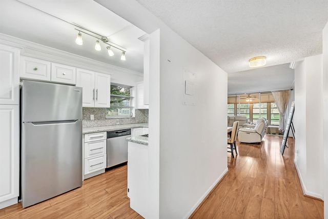 5940 NW 64th Avenue Unit 101, Tamarac, FL 33319