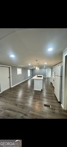 19 POOLES CIRCLE, Ellenwood, GA 30294