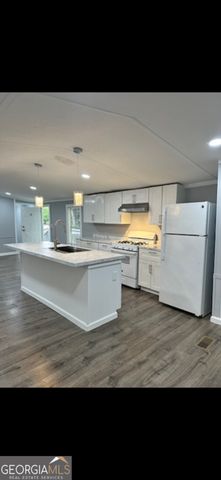 19 POOLES CIRCLE, Ellenwood, GA 30294