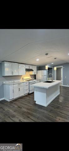 19 POOLES CIRCLE, Ellenwood, GA 30294