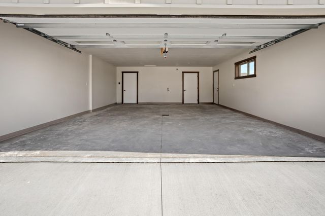6463 Brekke Way S, Fargo, ND 58104