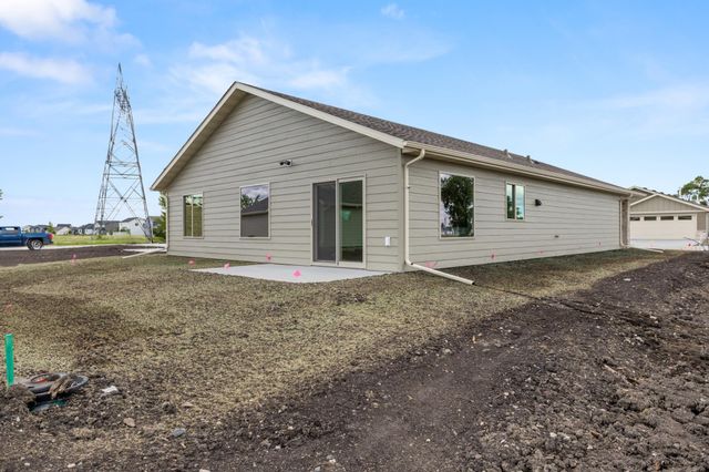 6463 Brekke Way S, Fargo, ND 58104