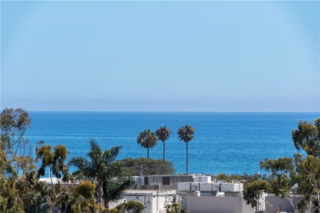 135 High Drive, Laguna Beach, CA 92651
