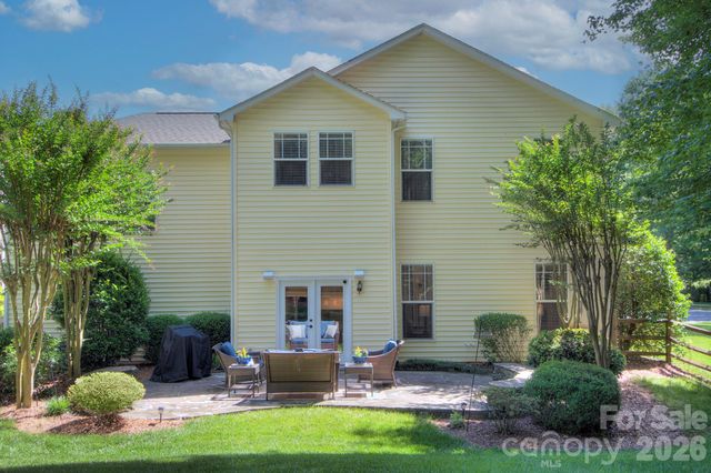 15511 Sagefield Drive, Huntersville, NC 28078