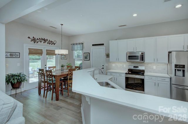 15511 Sagefield Drive, Huntersville, NC 28078