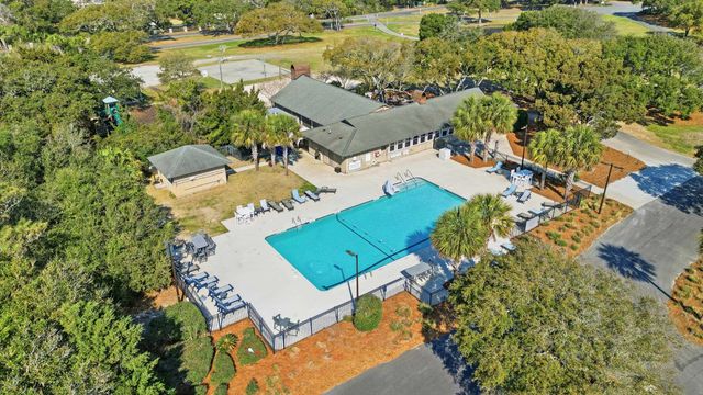 673 Collins Meadow Dr., Georgetown, SC 29440
