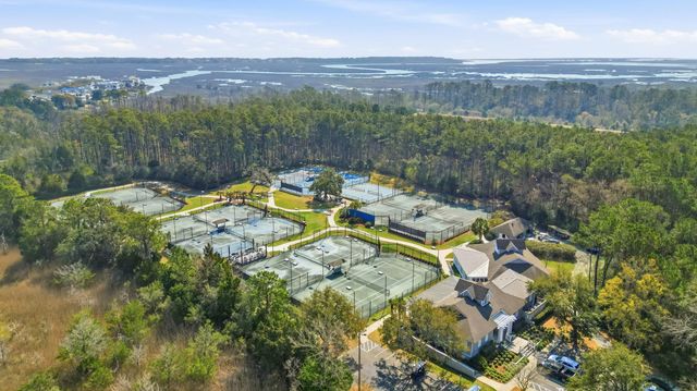 673 Collins Meadow Dr., Georgetown, SC 29440