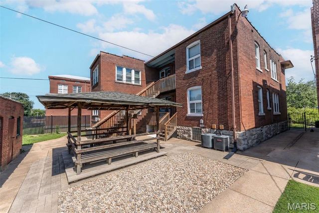 3916-3918 Flad Avenue, St Louis, MO 63110