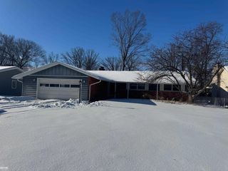 2515 Woodstock Drive, Port Huron, MI 48060