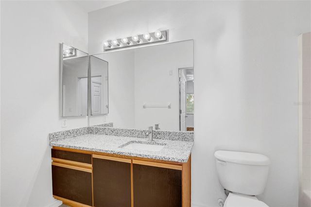 6014 PORTSDALE PLACE 202, Riverview, FL 33578