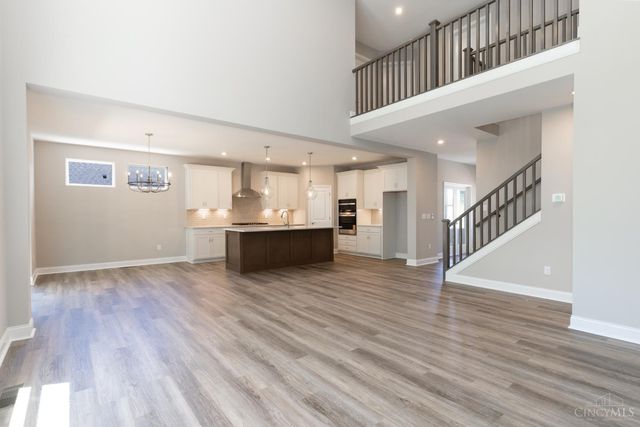 1159 Wayfarers Way, Lebanon, OH 45036
