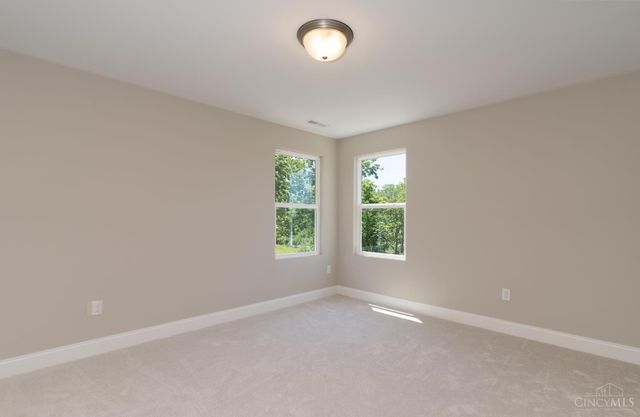 1159 Wayfarers Way, Lebanon, OH 45036